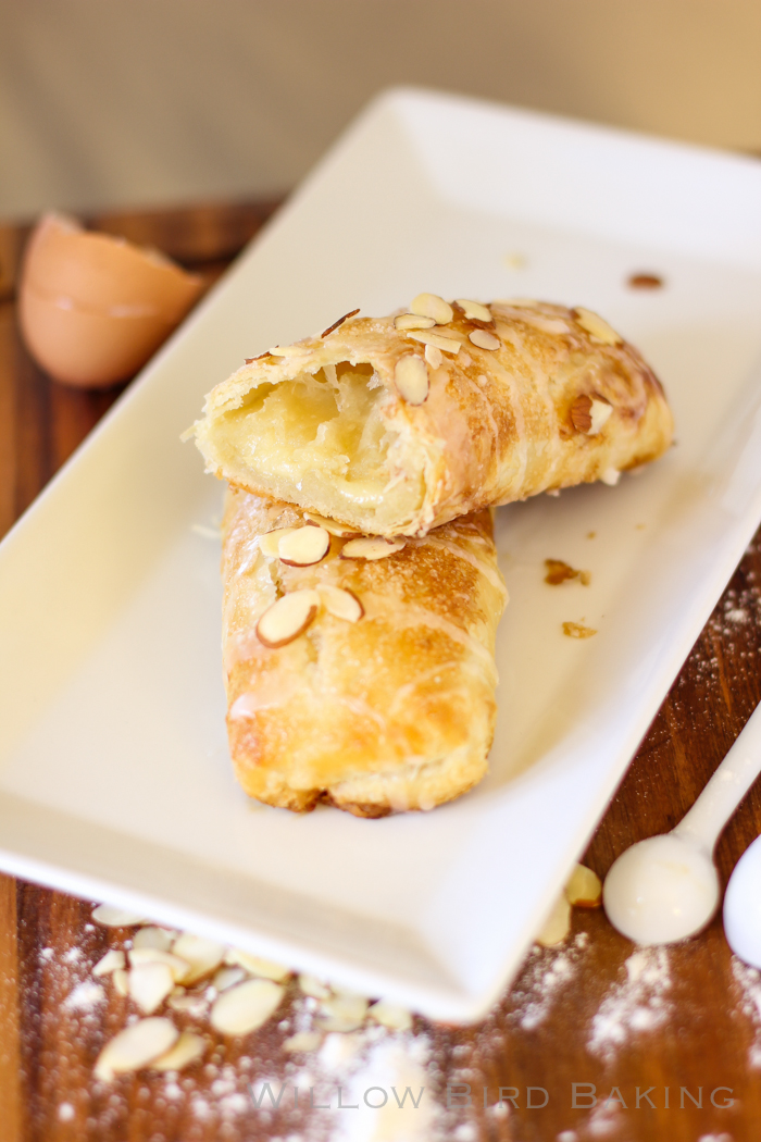 Dutch Roomboter Banketstaaf (Flaky Pastry with Almond Filling)