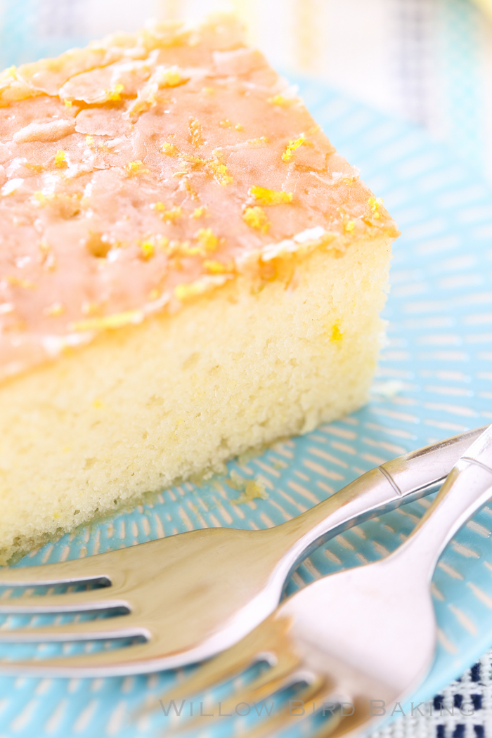 Quick and Easy Iced Lemon Cake