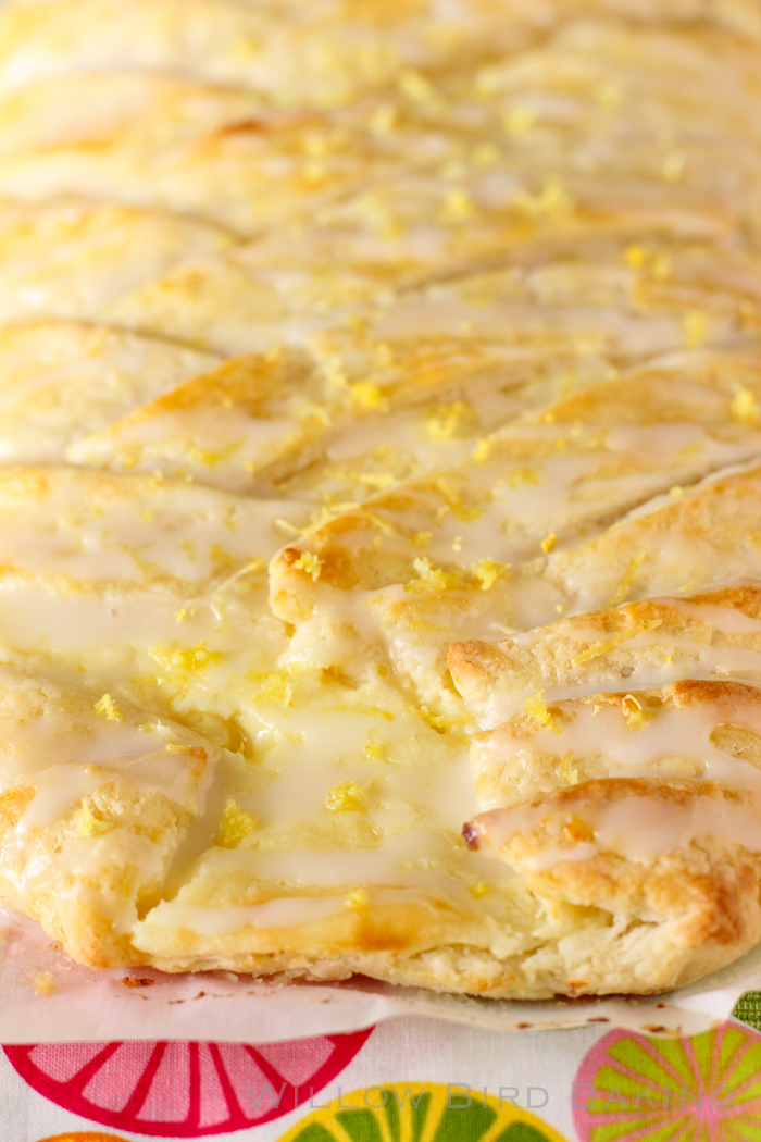 Lemon Cheesecake Braid