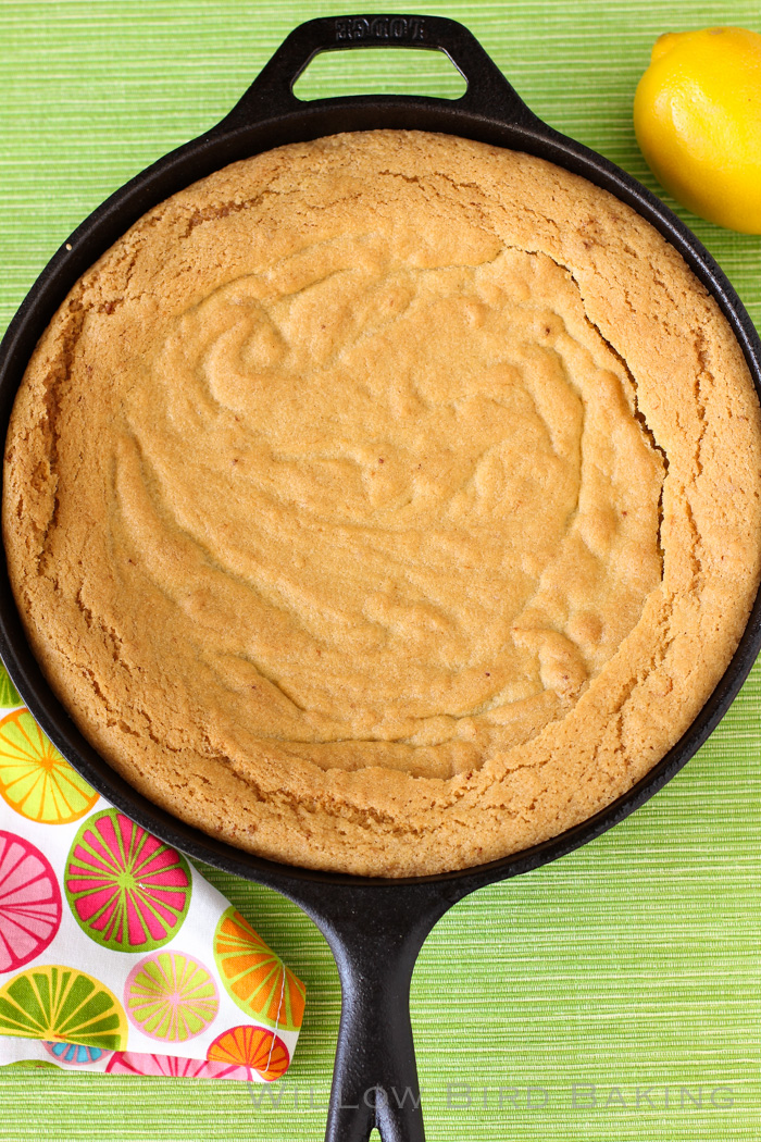 Giant Skillet Lemon Sugar Cookie