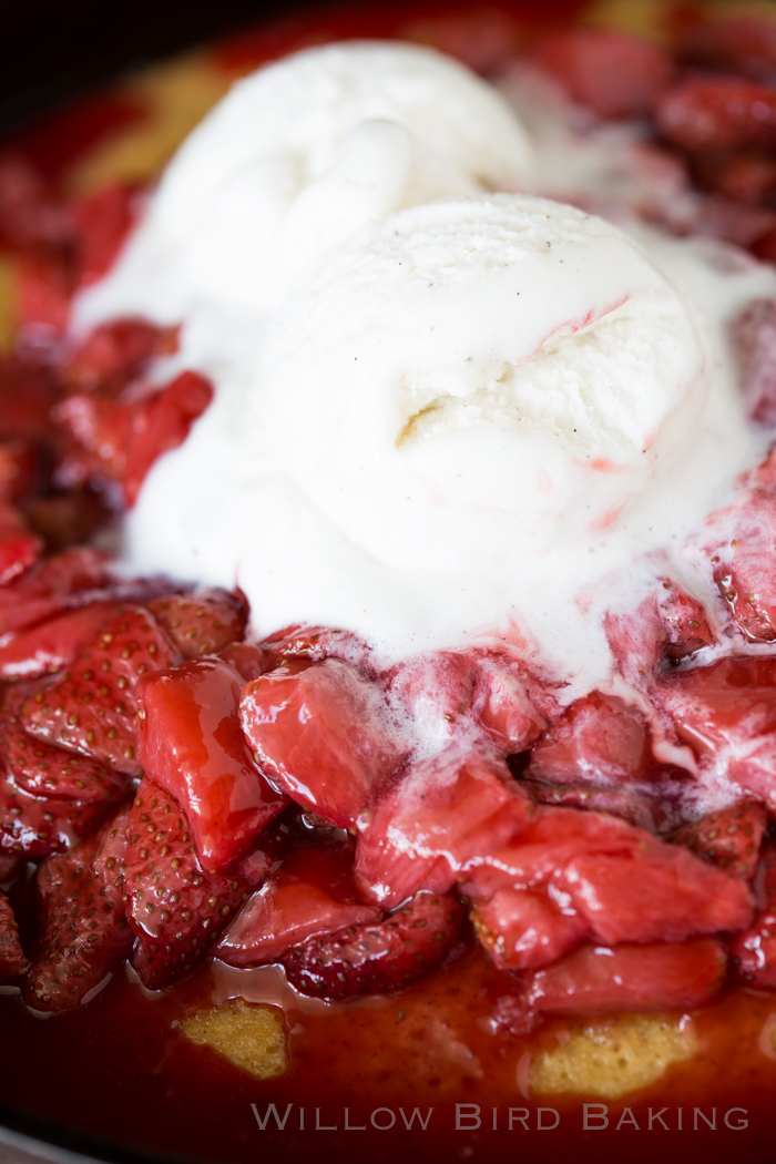 Hot Strawberry Cake with Ice Cream