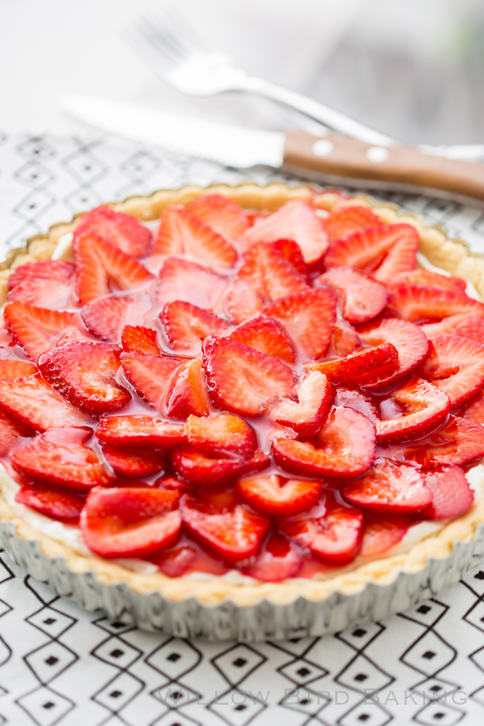 Easy Strawberry Cheesecake Tart