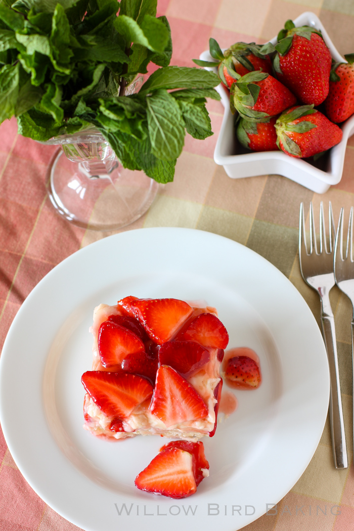 Strawberry Coconut Cream Pie Bars